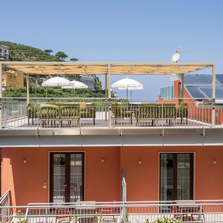 شقة Futura Smart Flat - De Vivo Realty *