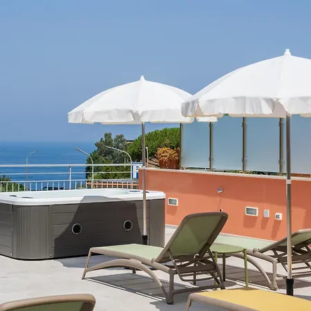 Futura Smart Flat - De Vivo Realty * سورينتو