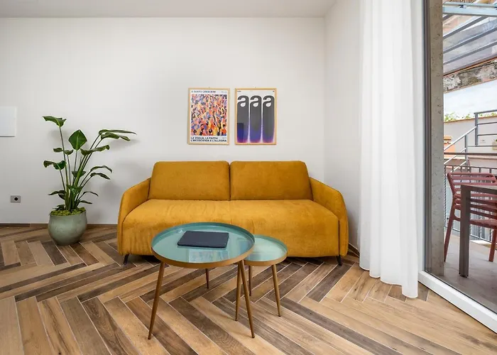 Futura Smart Flat - De Vivo Realty Appartement